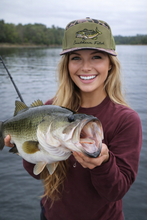 Load image into Gallery viewer, Largemouth Bass 7 Panel
